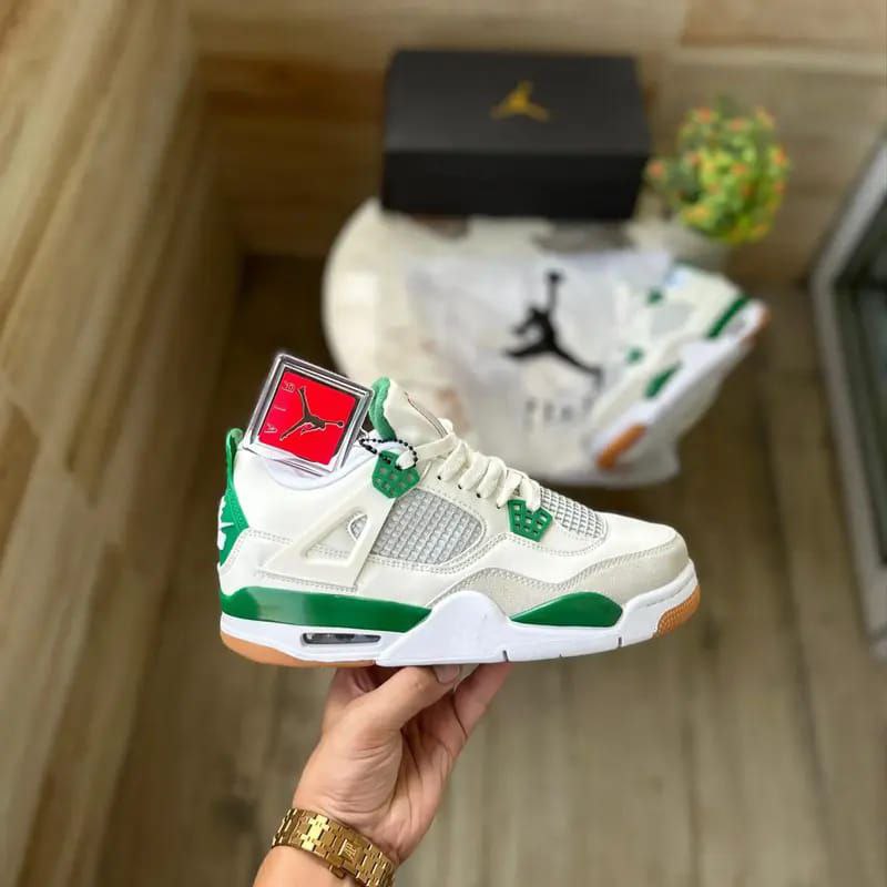 AirJ Retro4 SB Pine Green