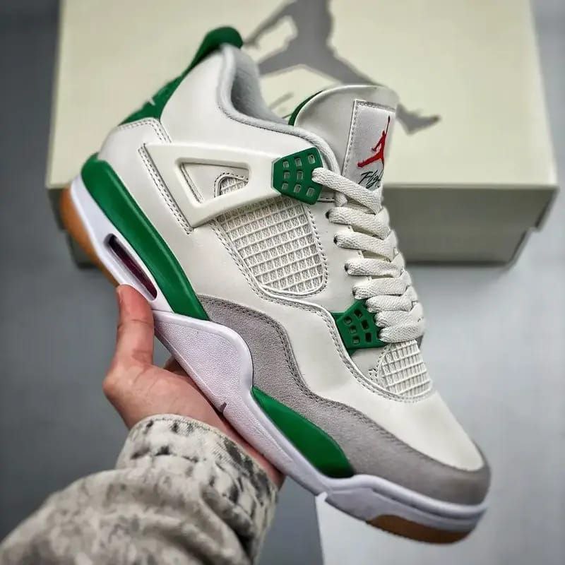 AirJ Retro4 SB Pine Green